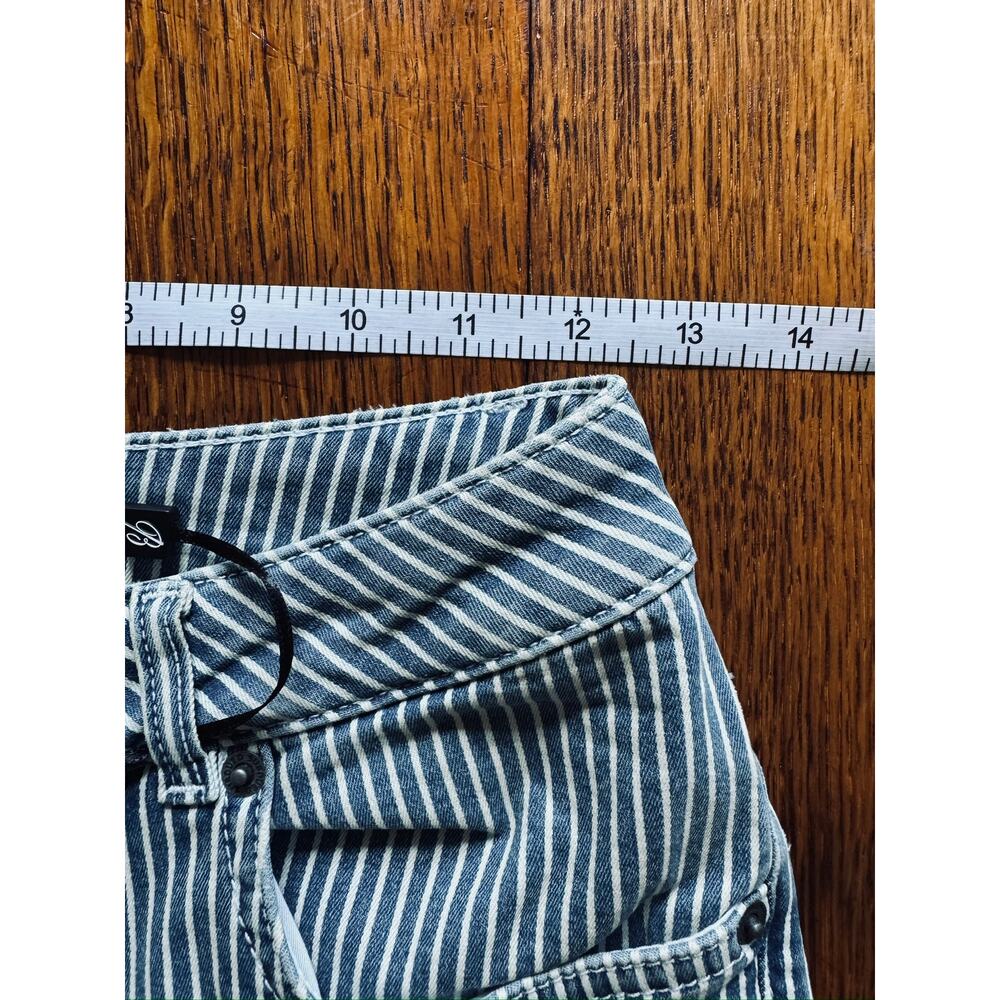 NWT Subdued Flared Striped/Railroad Jeans Sample 25 - Picture 6 of 7